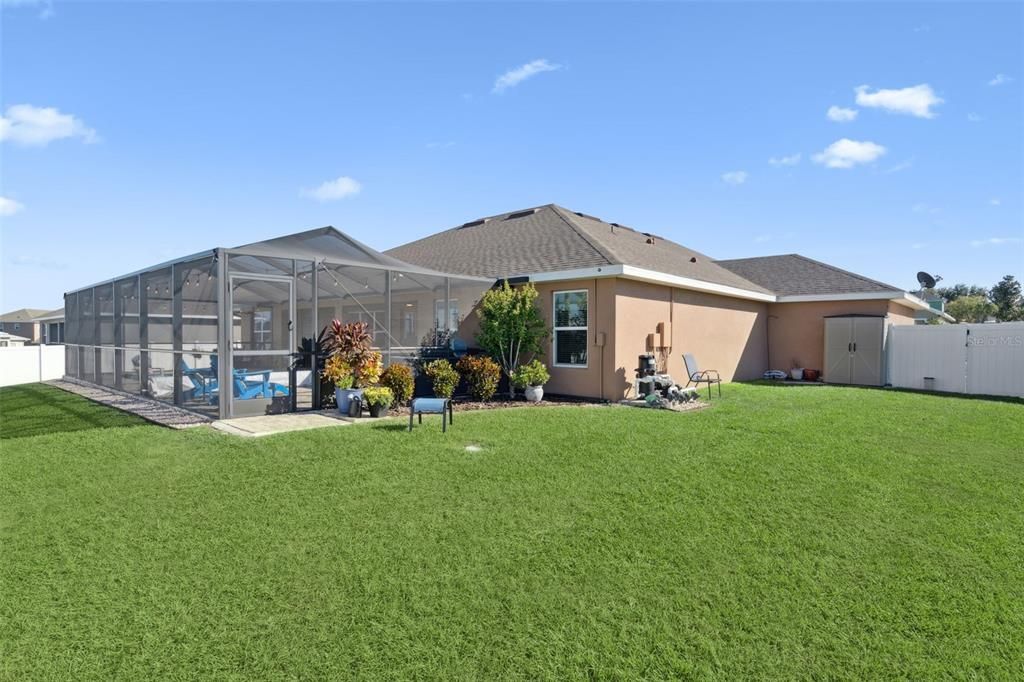 Active With Contract: $425,000 (4 beds, 2 baths, 2145 Square Feet)