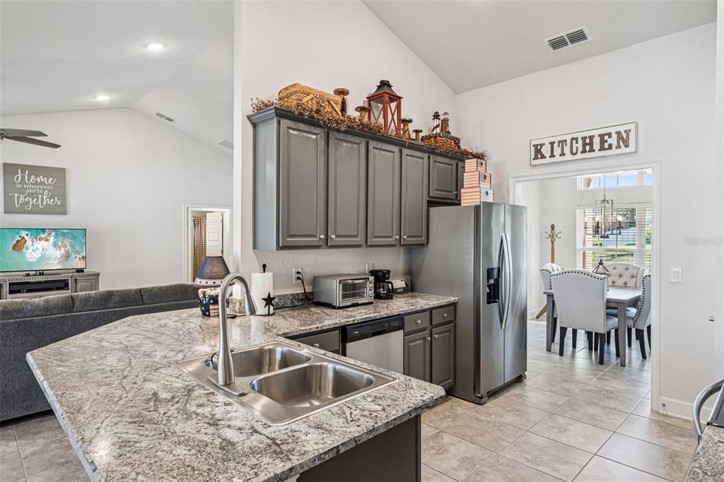 Active With Contract: $425,000 (4 beds, 2 baths, 2145 Square Feet)