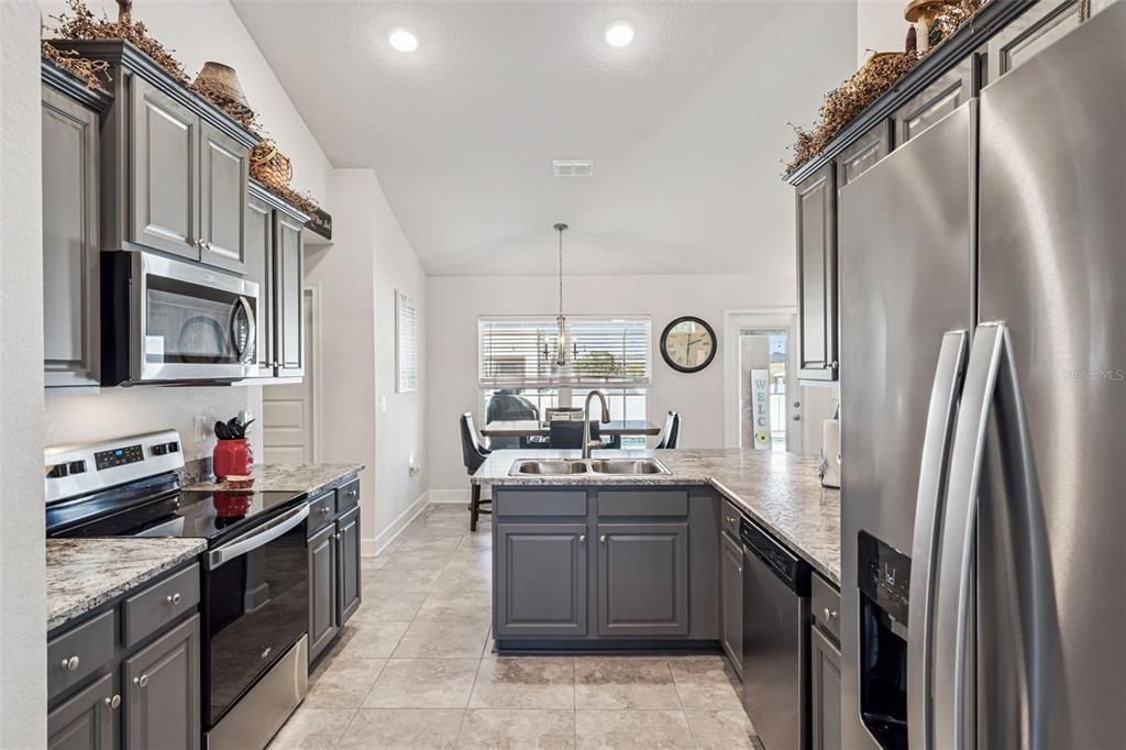 Active With Contract: $425,000 (4 beds, 2 baths, 2145 Square Feet)