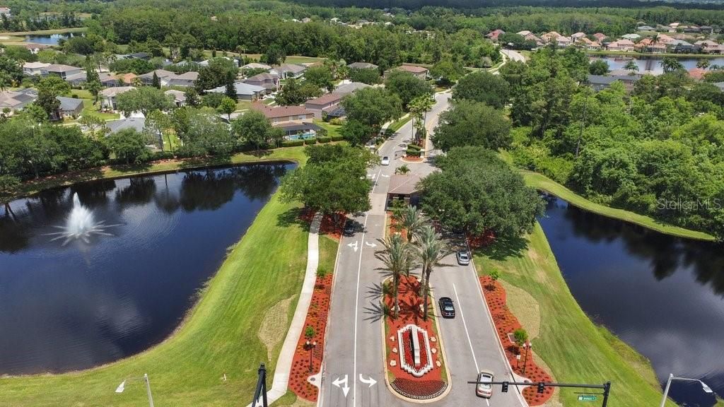 En Venta: $634,000 (5 camas, 2 baños, 3720 Pies cuadrados)