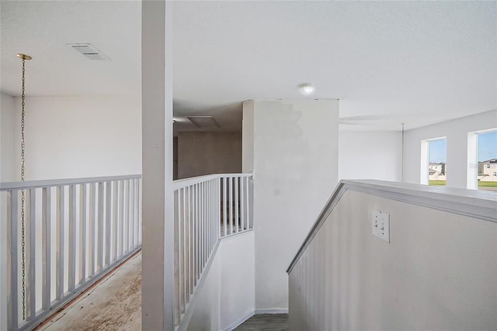 En Venta: $239,900 (4 camas, 3 baños, 2603 Pies cuadrados)