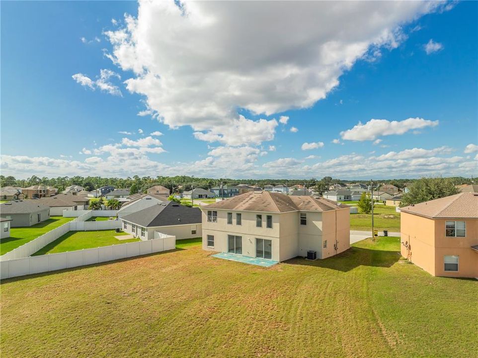 En Venta: $239,900 (4 camas, 3 baños, 2603 Pies cuadrados)