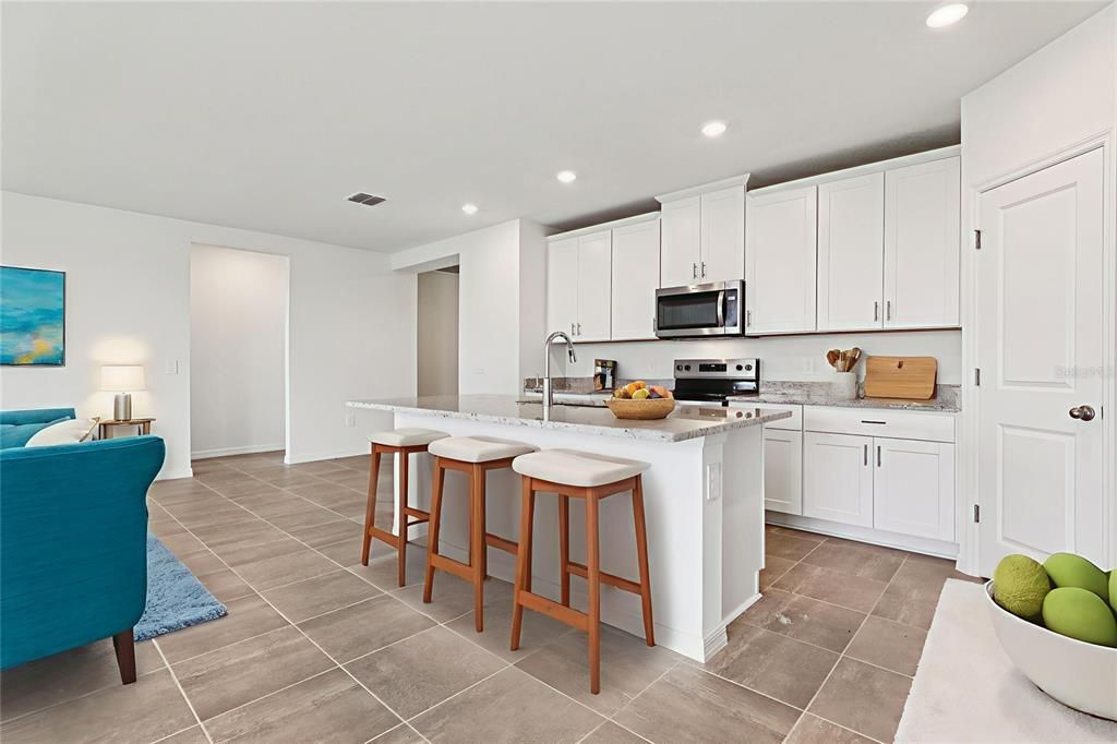 For Sale: $318,494 (4 beds, 2 baths, 1840 Square Feet)