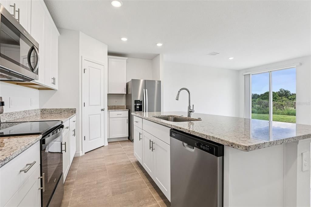 For Sale: $318,494 (4 beds, 2 baths, 1840 Square Feet)