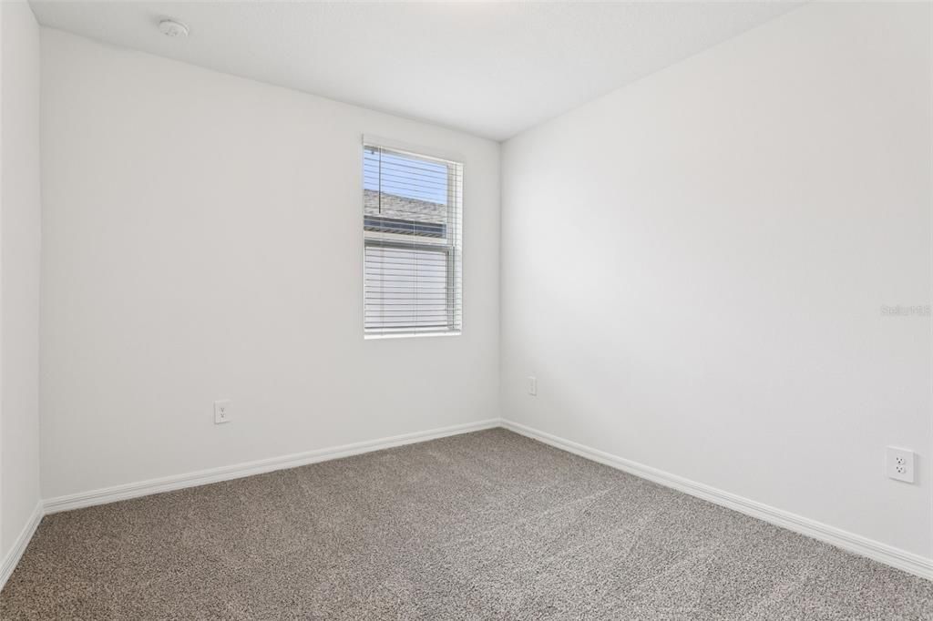 For Sale: $318,494 (4 beds, 2 baths, 1840 Square Feet)