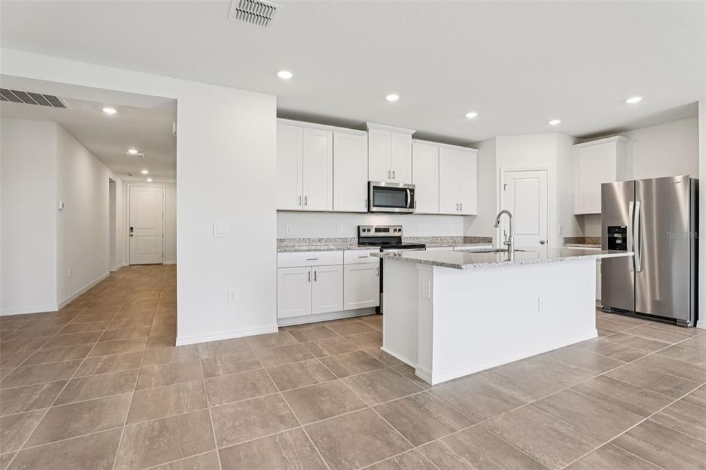 For Sale: $318,494 (4 beds, 2 baths, 1840 Square Feet)