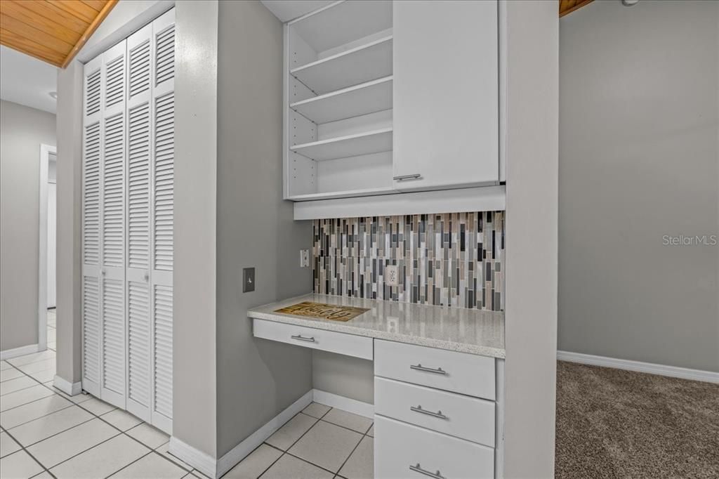 出租: $3,000 (4 贝兹, 3 浴室, 2986 平方英尺)