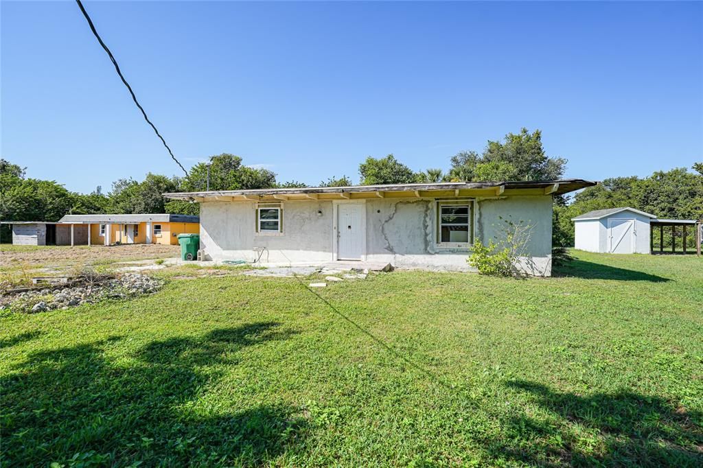 En Venta: $99,000 (2 camas, 1 baños, 924 Pies cuadrados)