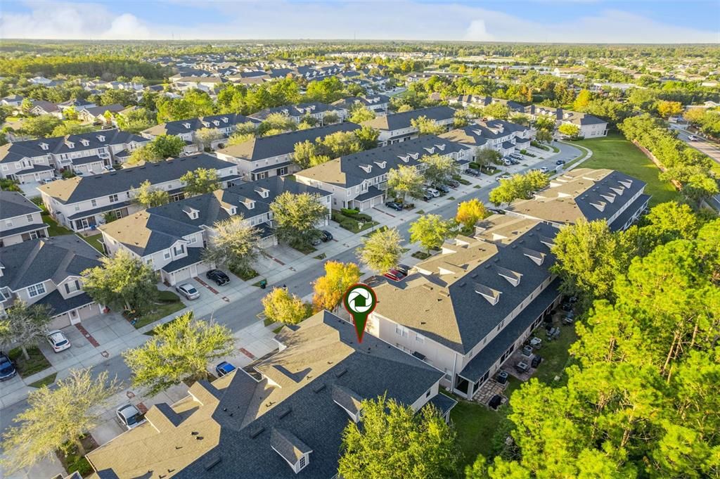 合同活跃: $349,900 (3 贝兹, 2 浴室, 2165 平方英尺)