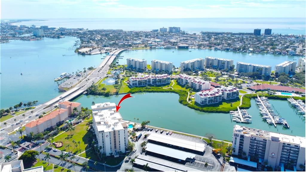 For Sale: $449,000 (2 beds, 2 baths, 1230 Square Feet)