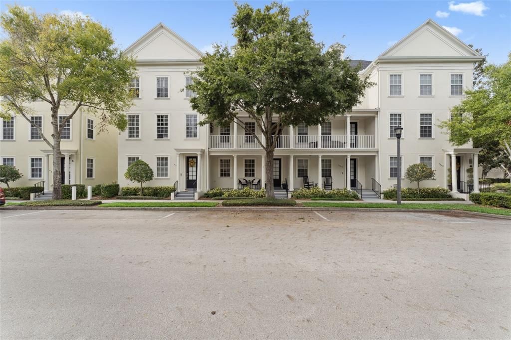 En Venta: $700,000 (3 camas, 3 baños, 2284 Pies cuadrados)