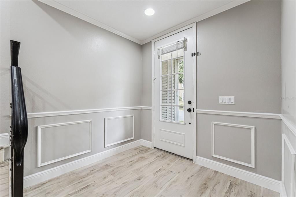 En Venta: $700,000 (3 camas, 3 baños, 2284 Pies cuadrados)