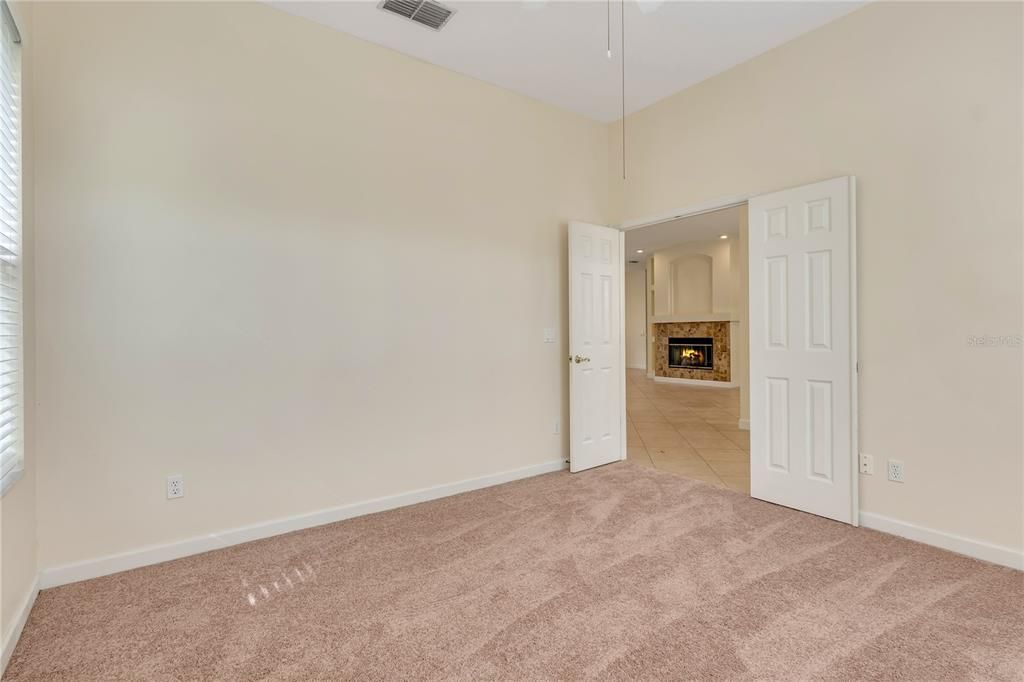 待售: $717,000 (4 贝兹, 3 浴室, 2224 平方英尺)