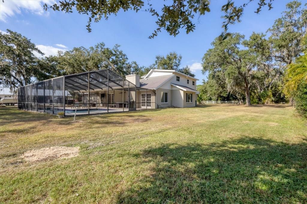 For Sale: $825,000 (3 beds, 2 baths, 2186 Square Feet)