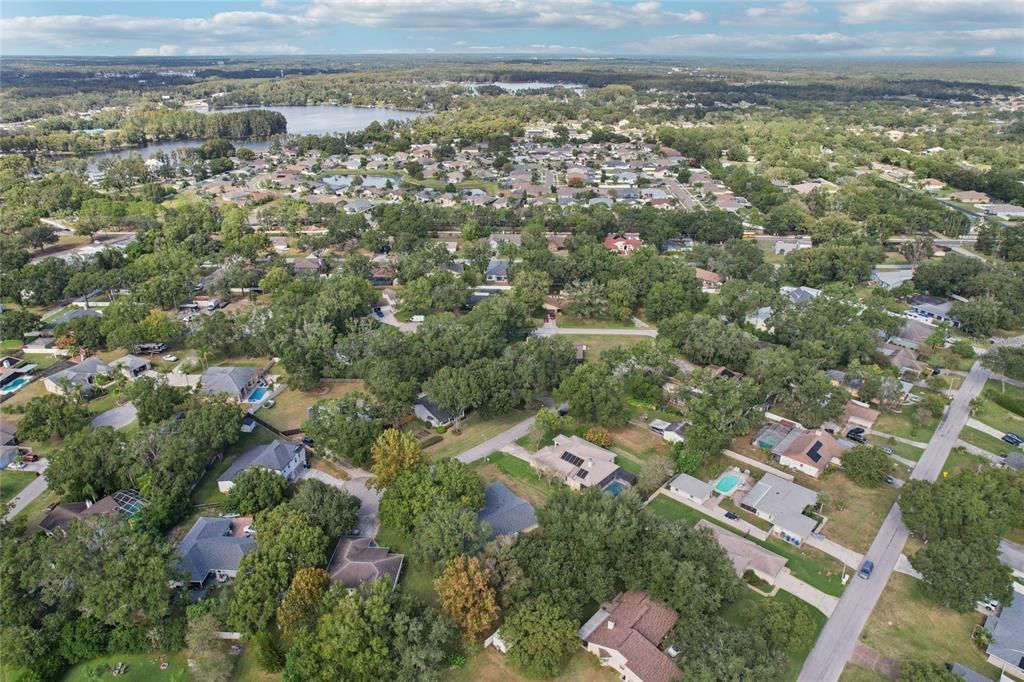 Под контрактом: $422,900 (4 спален, 2 ванн, 2080 Квадратных фут)