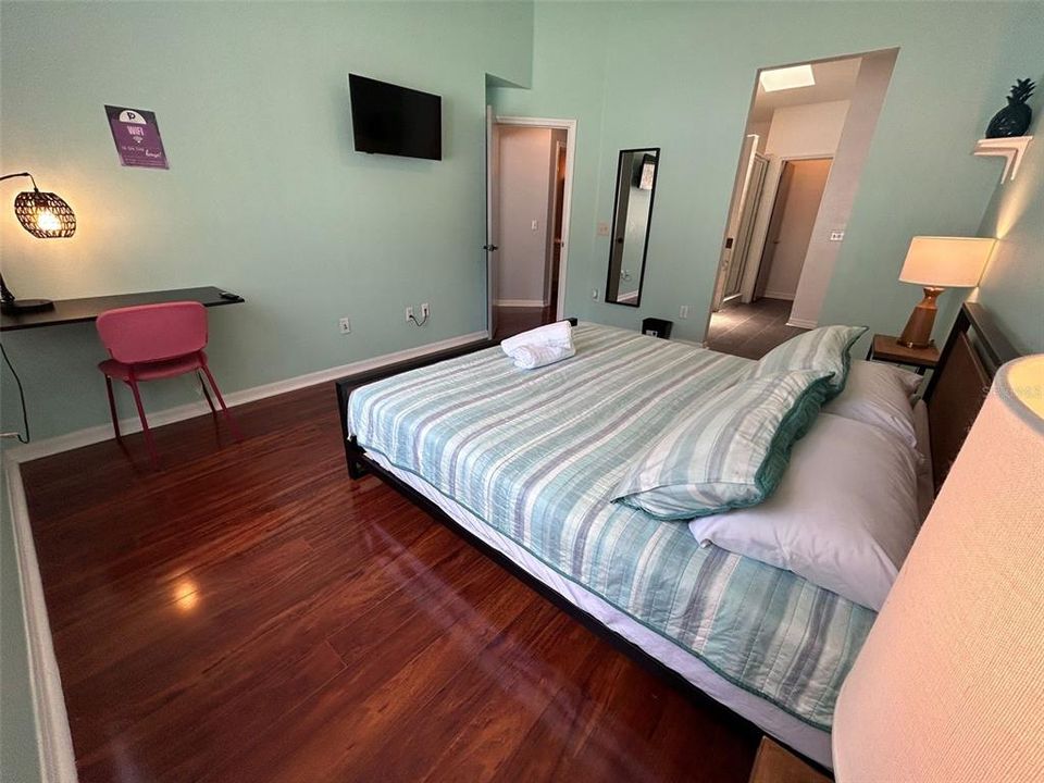 В аренду: $1,800 (3 спален, 2 ванн, 1788 Квадратных фут)