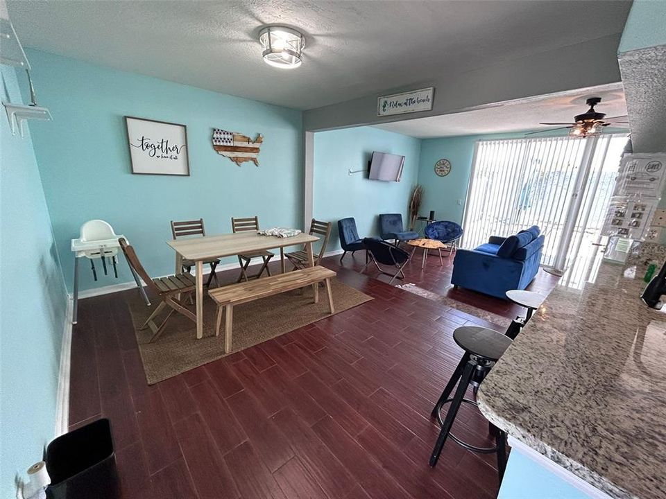 В аренду: $1,800 (3 спален, 2 ванн, 1788 Квадратных фут)