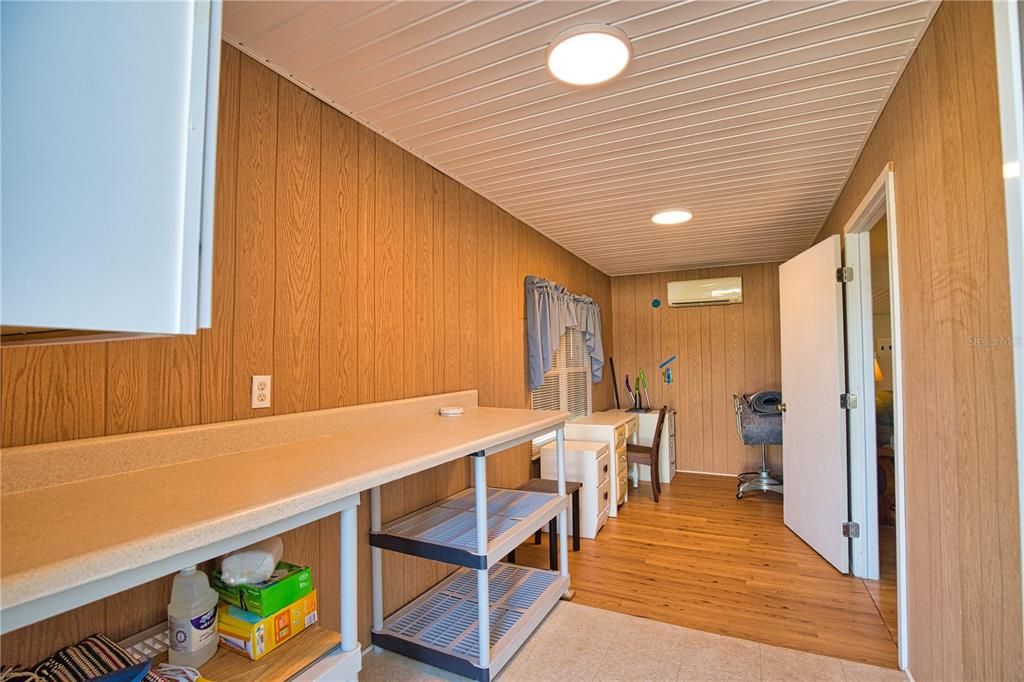 Activo con contrato: $90,000 (2 camas, 2 baños, 1150 Pies cuadrados)