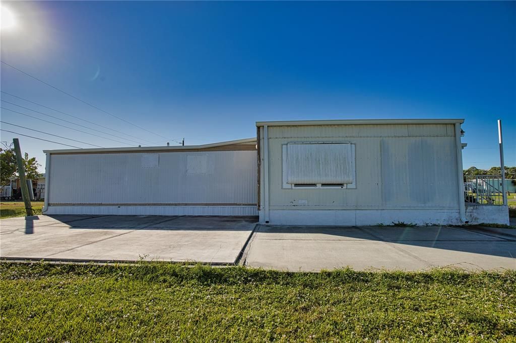 Activo con contrato: $90,000 (2 camas, 2 baños, 1150 Pies cuadrados)