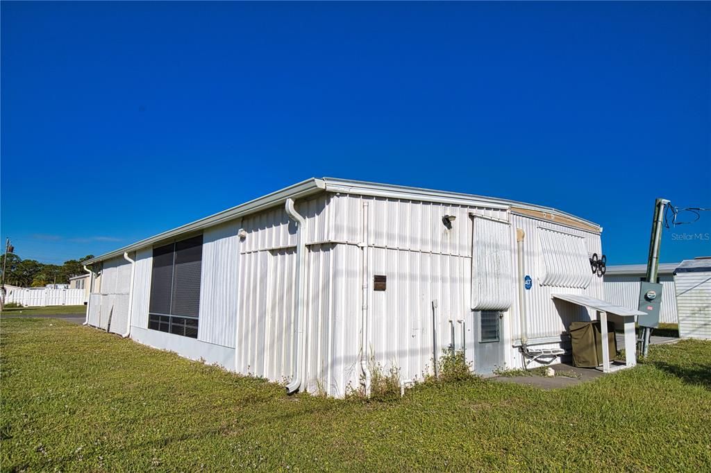 Activo con contrato: $90,000 (2 camas, 2 baños, 1150 Pies cuadrados)