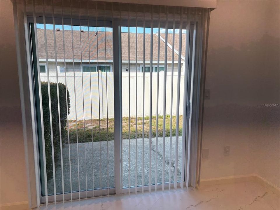 For Rent: $1,950 (2 beds, 2 baths, 1000 Square Feet)