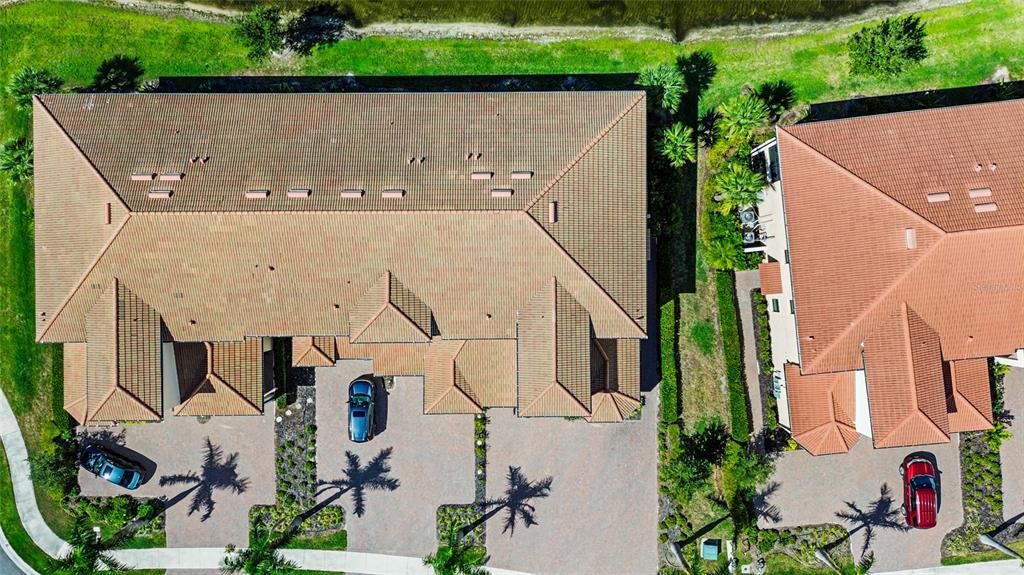 For Sale: $375,000 (2 beds, 2 baths, 1595 Square Feet)