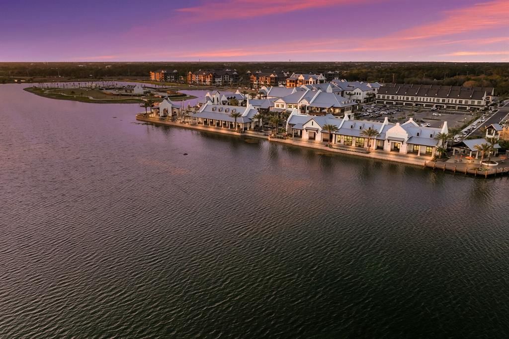 For Sale: $539,900 (4 beds, 2 baths, 1591 Square Feet)