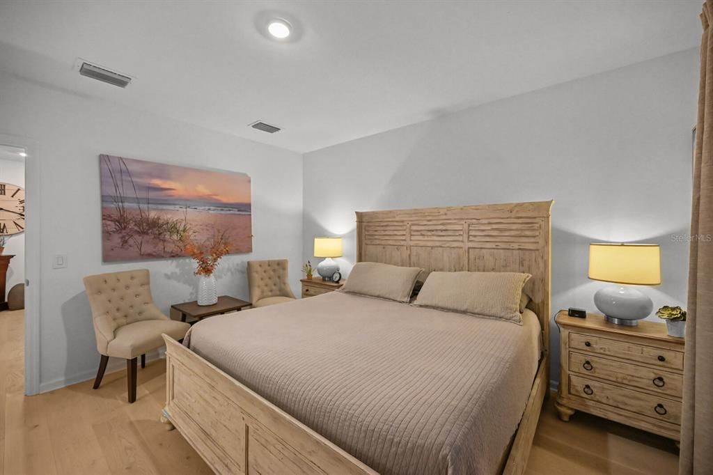 For Sale: $539,900 (4 beds, 2 baths, 1591 Square Feet)