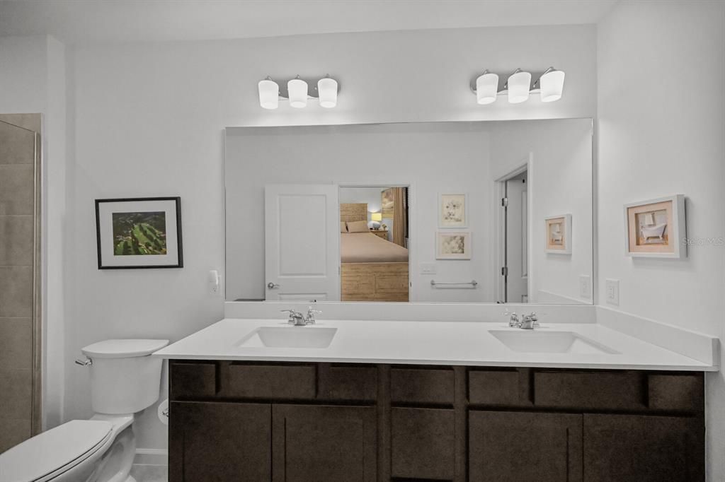 For Sale: $539,900 (4 beds, 2 baths, 1591 Square Feet)