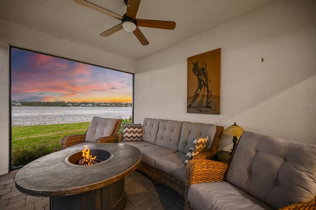 For Sale: $539,900 (4 beds, 2 baths, 1591 Square Feet)