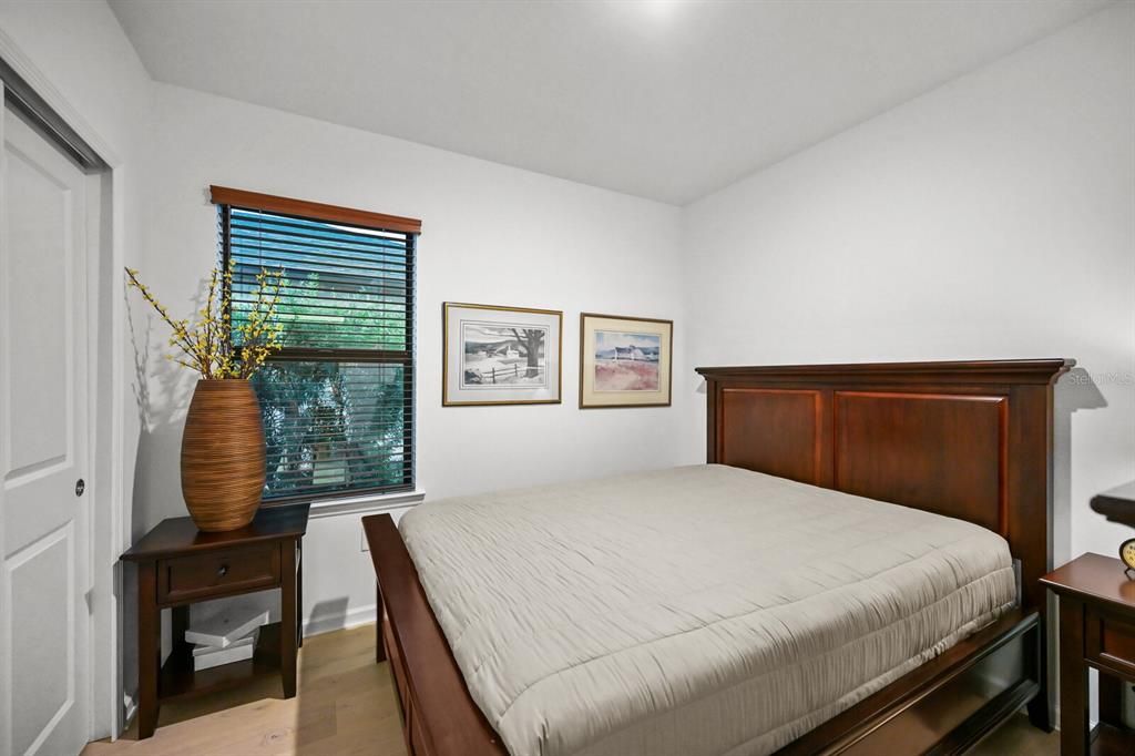 For Sale: $539,900 (4 beds, 2 baths, 1591 Square Feet)