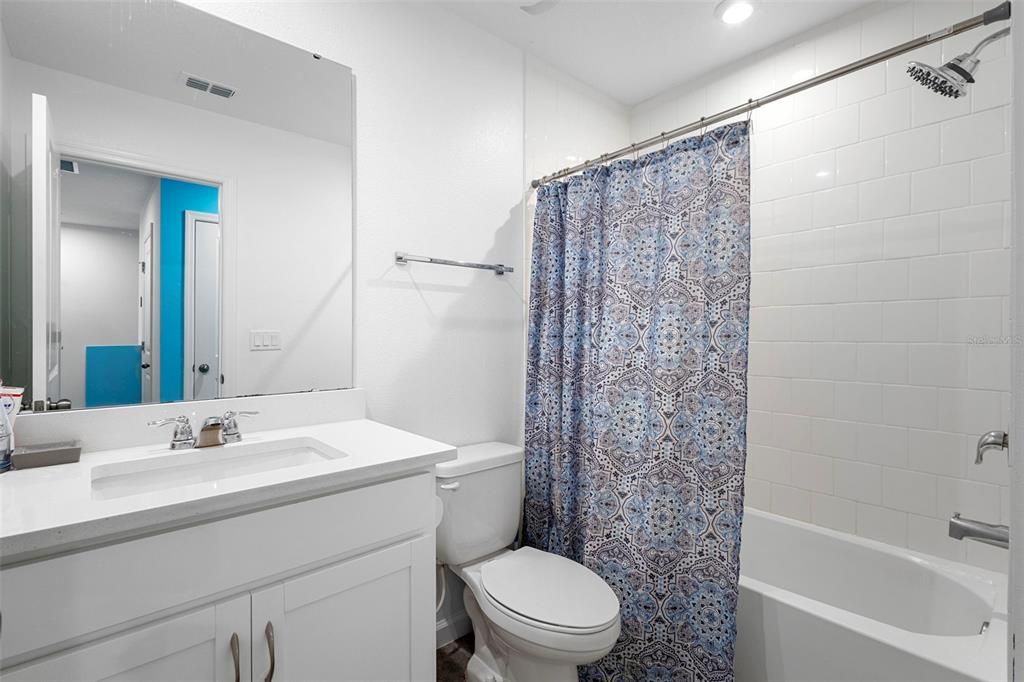 待售: $420,000 (3 贝兹, 2 浴室, 1532 平方英尺)