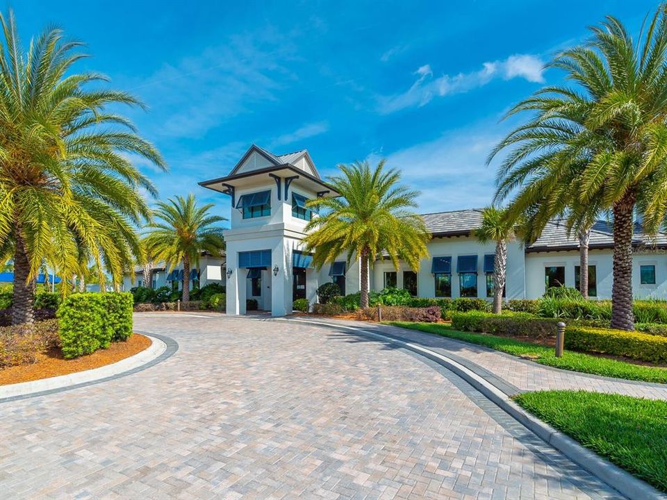 For Sale: $845,000 (3 beds, 2 baths, 2008 Square Feet)