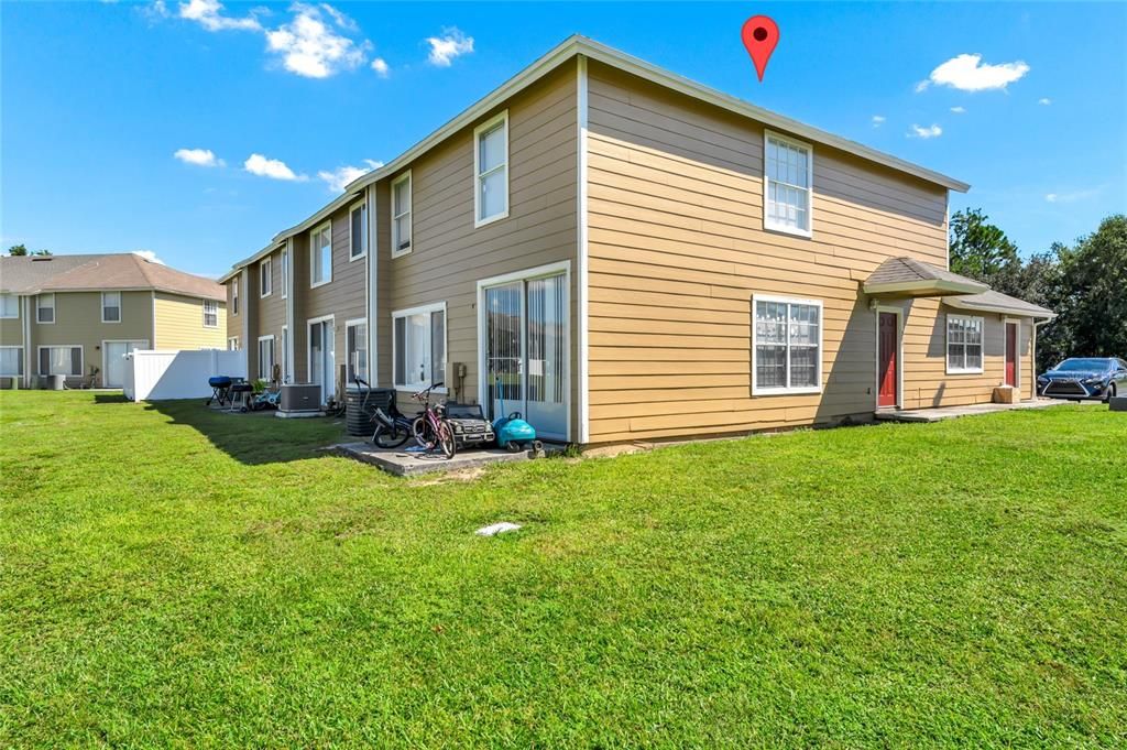 For Sale: $305,000 (4 beds, 3 baths, 1850 Square Feet)