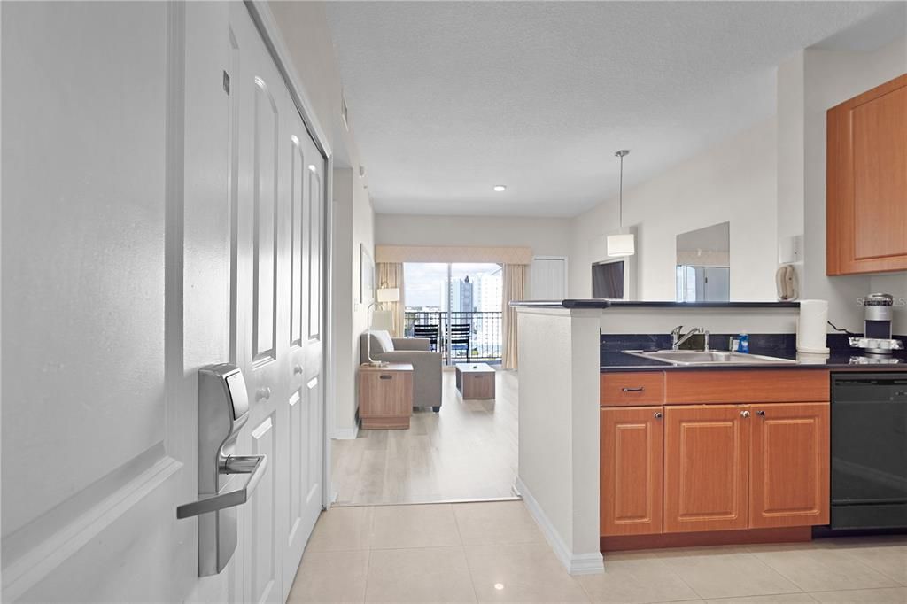 Activo con contrato: $154,900 (1 camas, 1 baños, 671 Pies cuadrados)