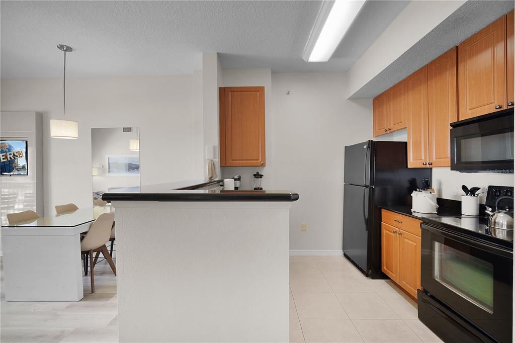 Activo con contrato: $154,900 (1 camas, 1 baños, 671 Pies cuadrados)