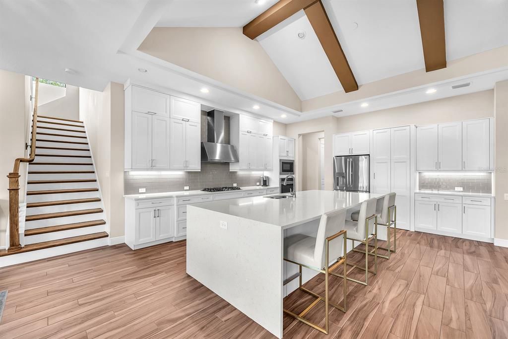 For Sale: $917,000 (4 beds, 4 baths, 3738 Square Feet)