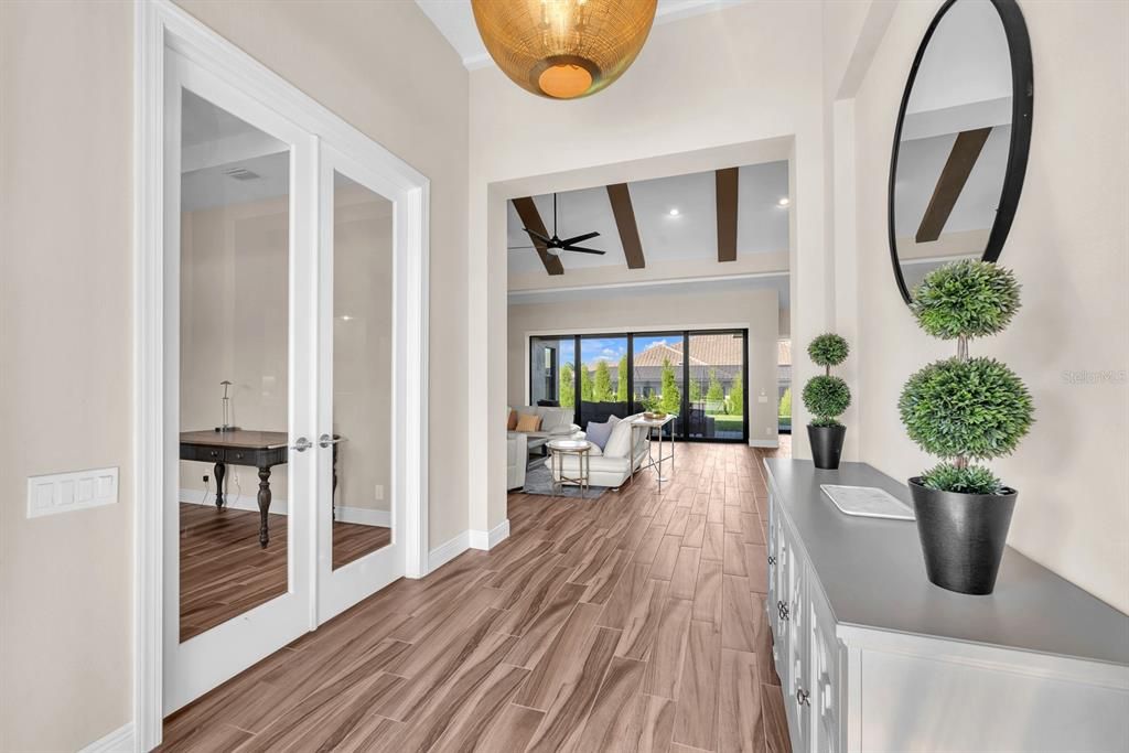 For Sale: $917,000 (4 beds, 4 baths, 3738 Square Feet)