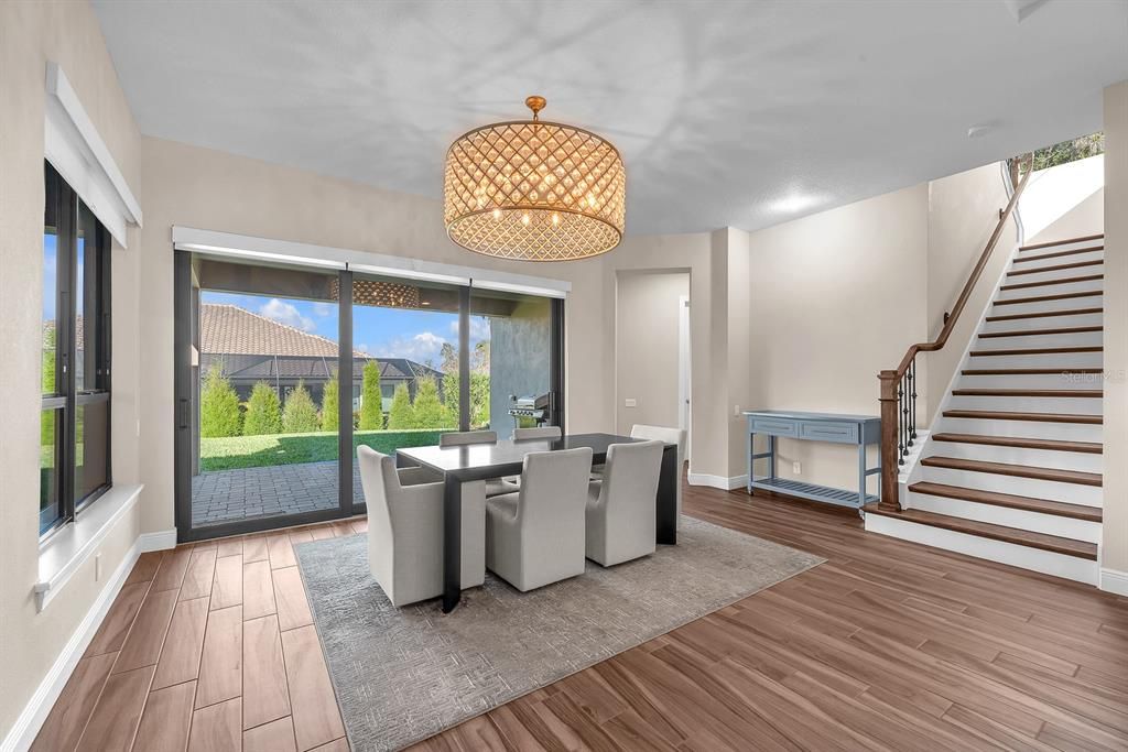 For Sale: $917,000 (4 beds, 4 baths, 3738 Square Feet)