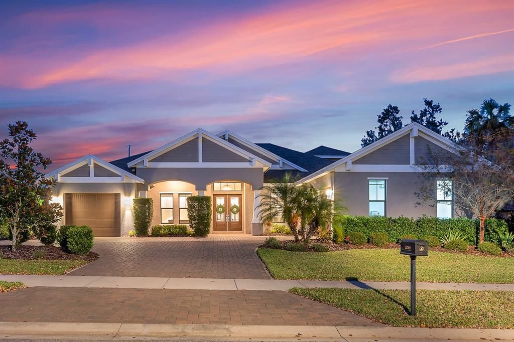 For Sale: $917,000 (4 beds, 4 baths, 3738 Square Feet)