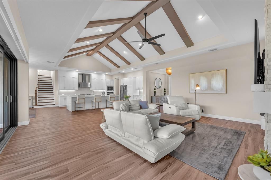 For Sale: $917,000 (4 beds, 4 baths, 3738 Square Feet)