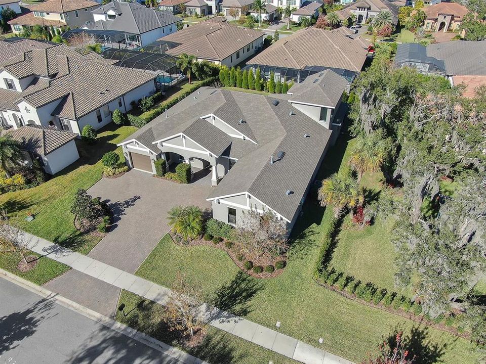 For Sale: $917,000 (4 beds, 4 baths, 3738 Square Feet)