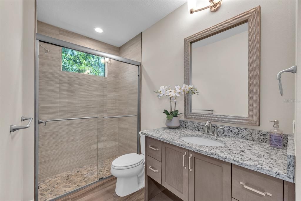 For Sale: $917,000 (4 beds, 4 baths, 3738 Square Feet)