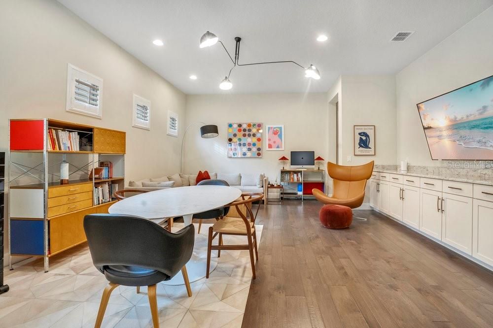 На продажу: $1,450,000 (4 спален, 4 ванн, 3911 Квадратных фут)