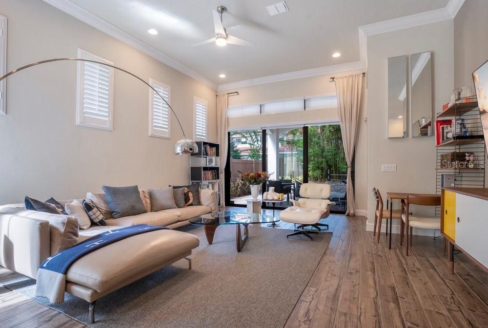 На продажу: $1,450,000 (4 спален, 4 ванн, 3911 Квадратных фут)