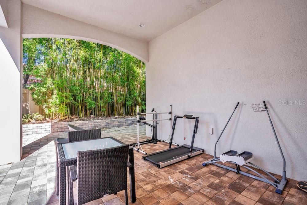 На продажу: $1,450,000 (4 спален, 4 ванн, 3911 Квадратных фут)