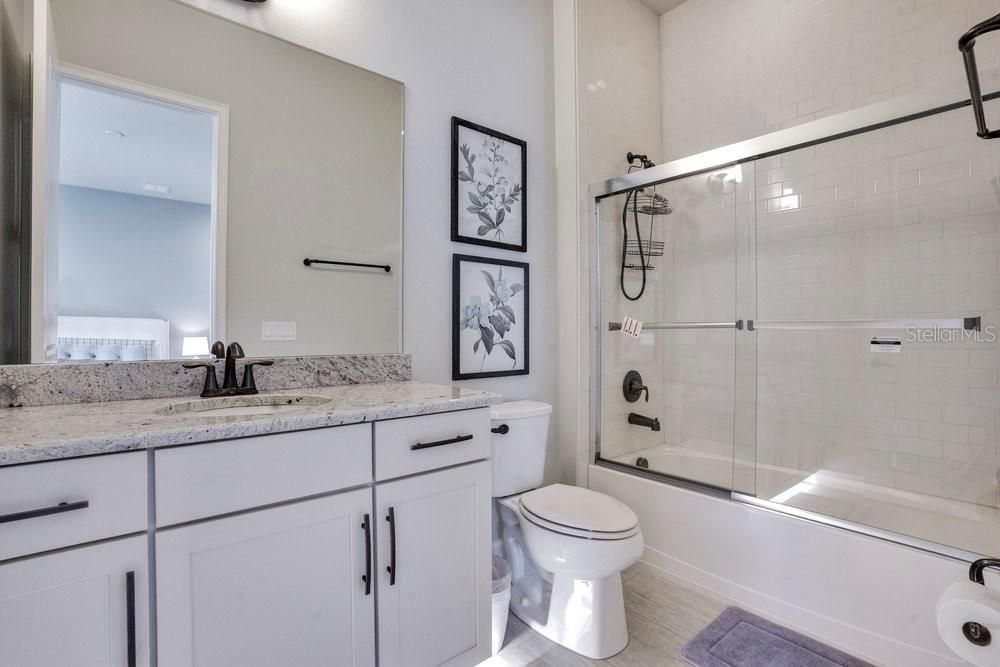 На продажу: $1,450,000 (4 спален, 4 ванн, 3911 Квадратных фут)