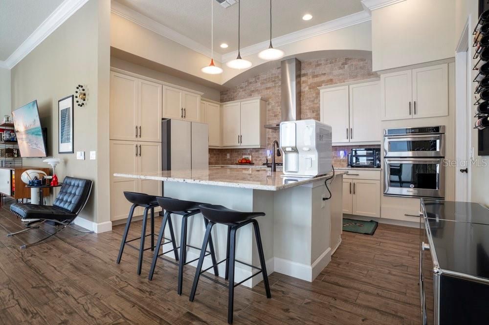 На продажу: $1,450,000 (4 спален, 4 ванн, 3911 Квадратных фут)