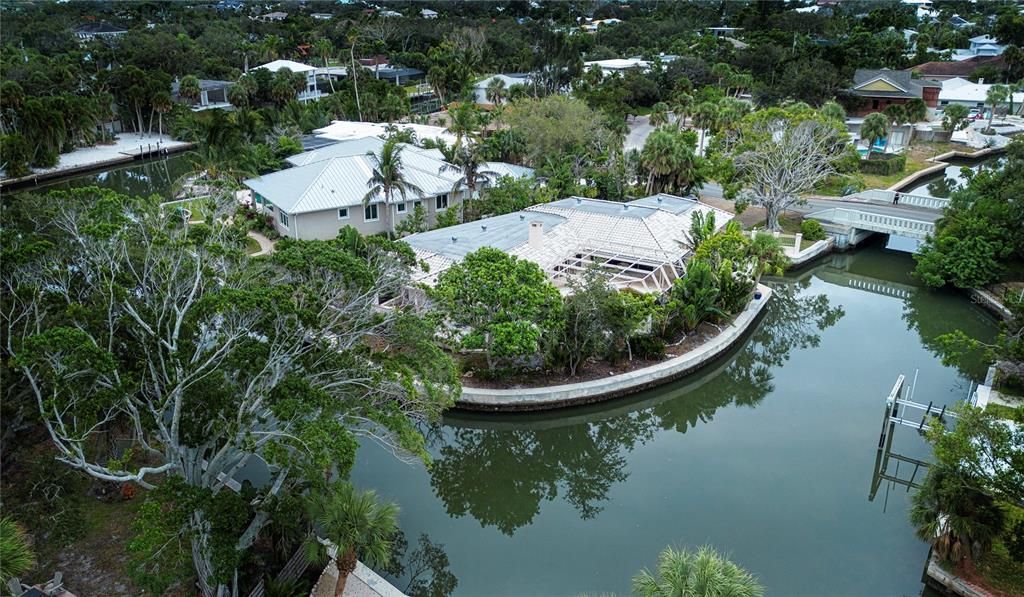 Activo con contrato: $1,398,000 (4 camas, 3 baños, 3074 Pies cuadrados)