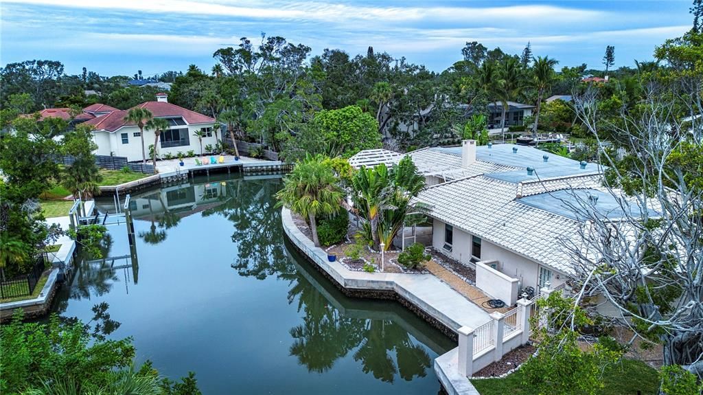 Activo con contrato: $1,398,000 (4 camas, 3 baños, 3074 Pies cuadrados)